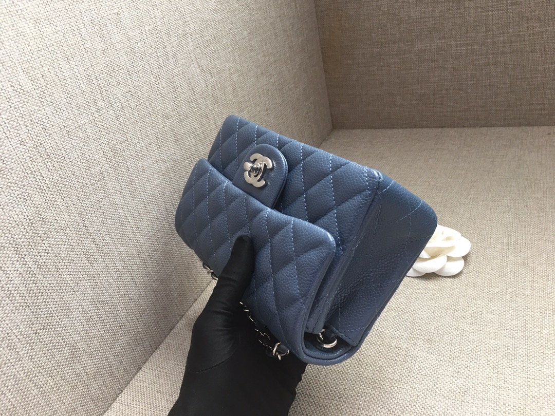 Small Classic Flap Caviar Bag A01116 Dark Blue/Silver